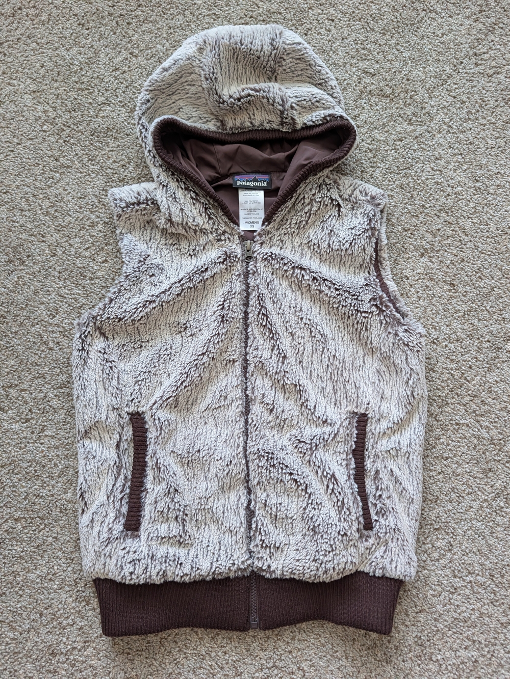 Patagonia Women Java Brown Conejo Sherpa Faux Fur Lighweight Hooded Vest Size XS